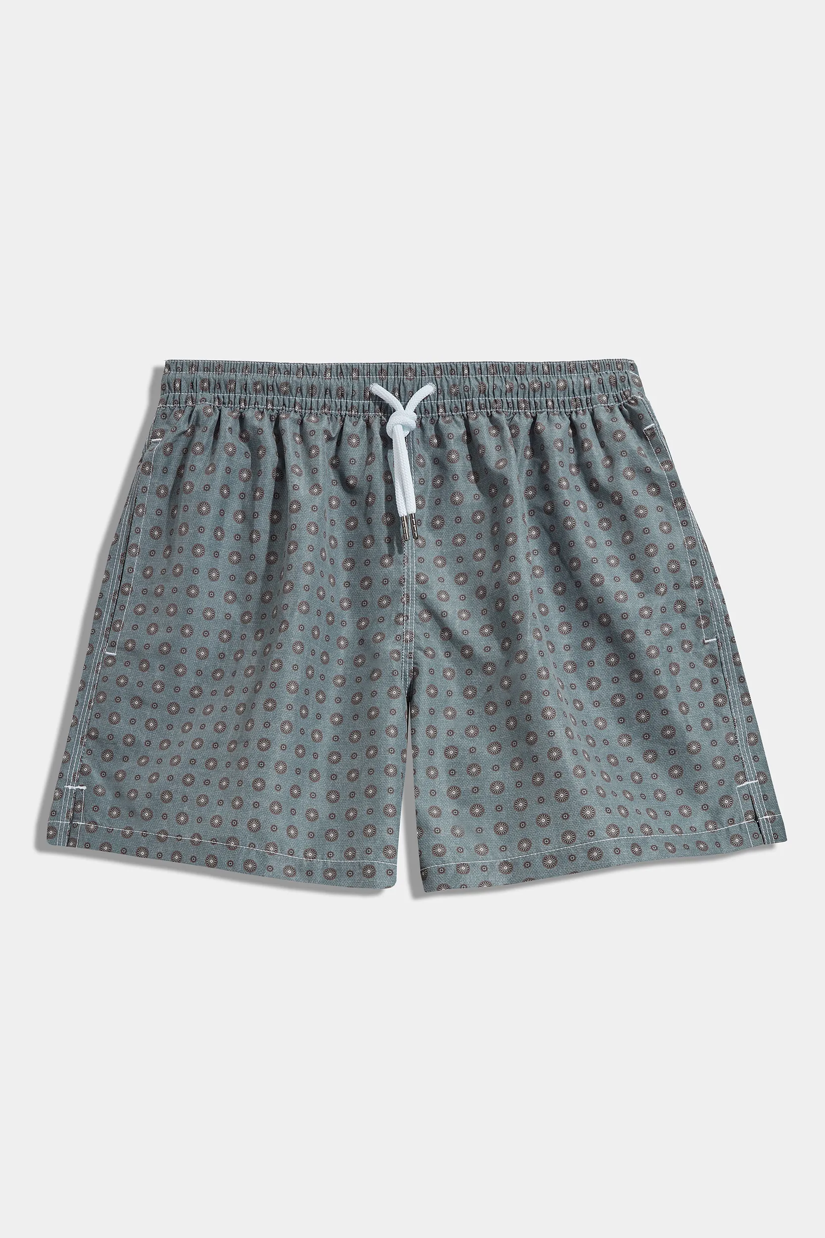 Sale SS25